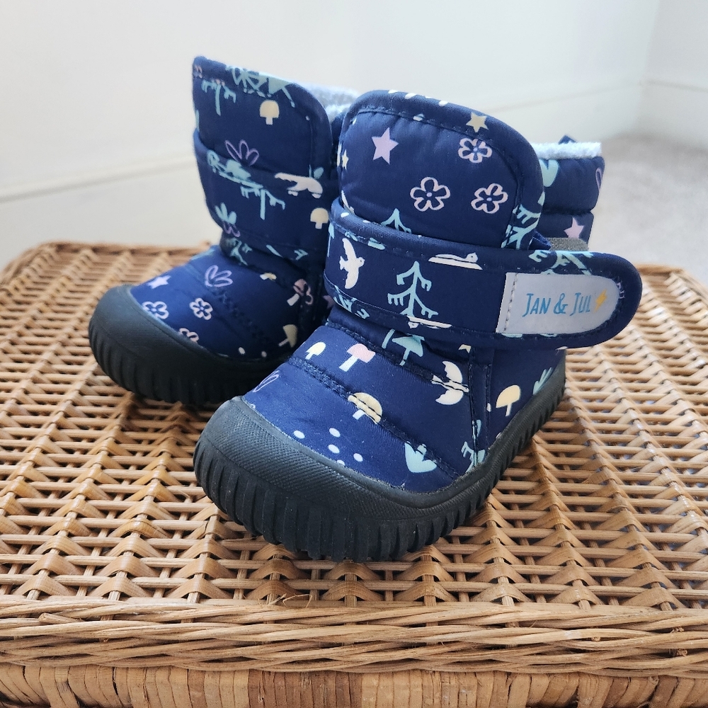 Jan and Jul Insulated Boots